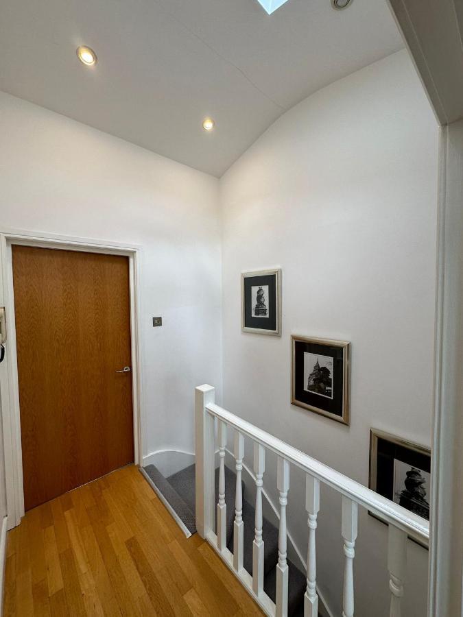 Two Br Flat 5 Mins Walk From London Eye G96 Apartment Exterior photo